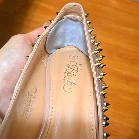 Miss Black Footwear - Picture 6 of 9